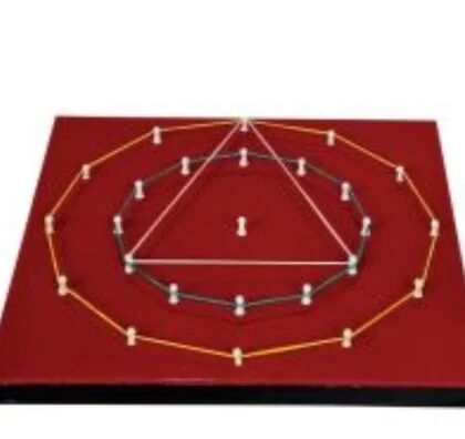 Circular Geoboard