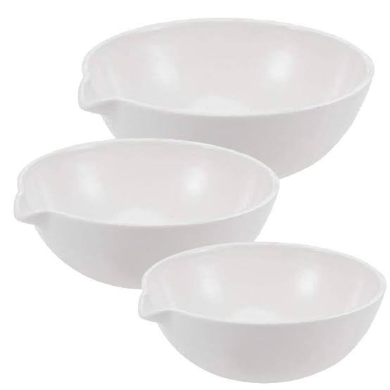Evaporating Dish with Spout, Porcelain