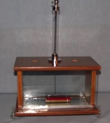 Vibration Magnetometer