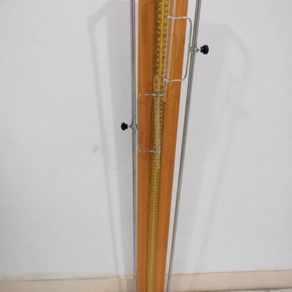 Boyles Law Apparatus Double Rod Wooden.